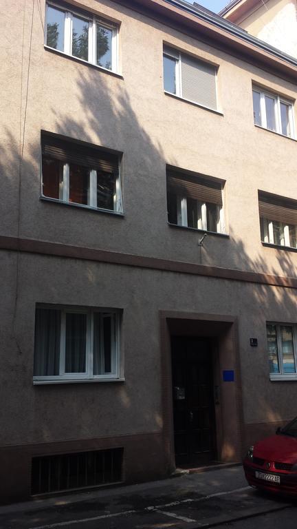 Apartments Sulekova Zagreb Exterior photo